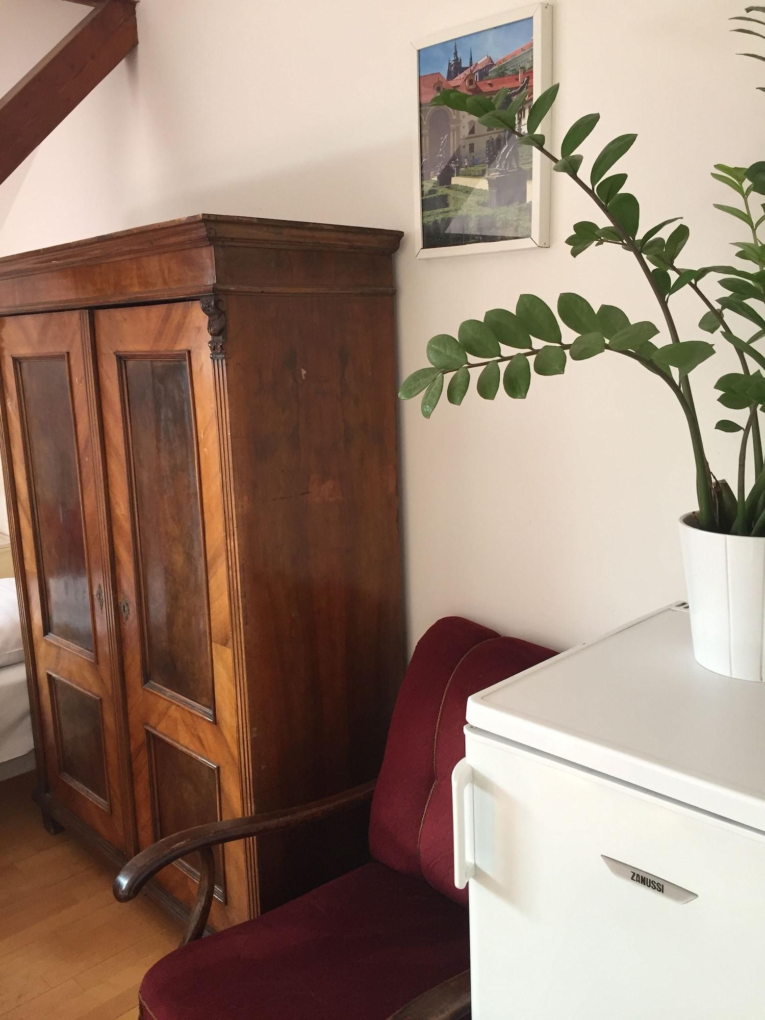 Hostel Rosemary Prága Kültér fotó