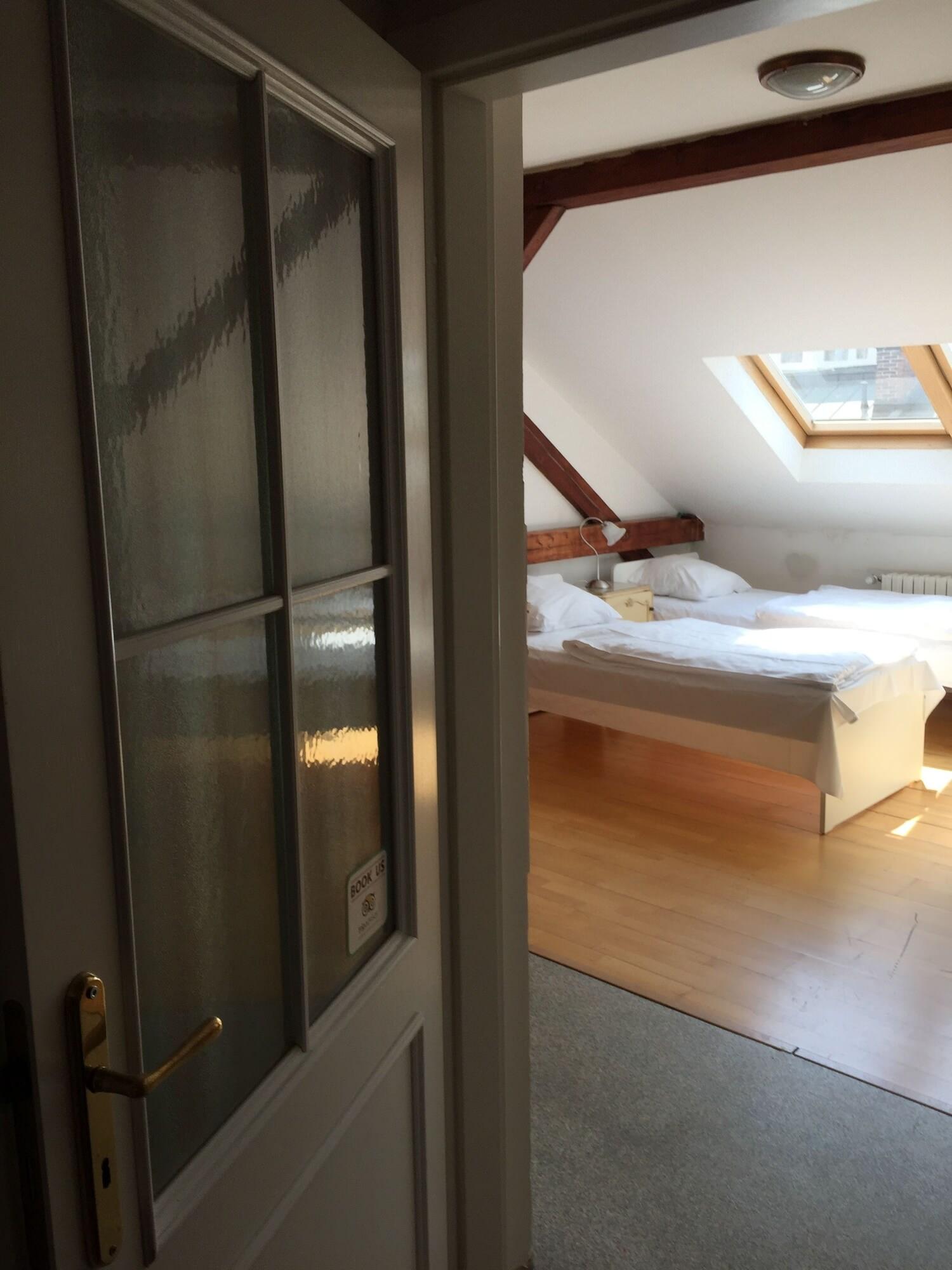 Hostel Rosemary Prága Kültér fotó