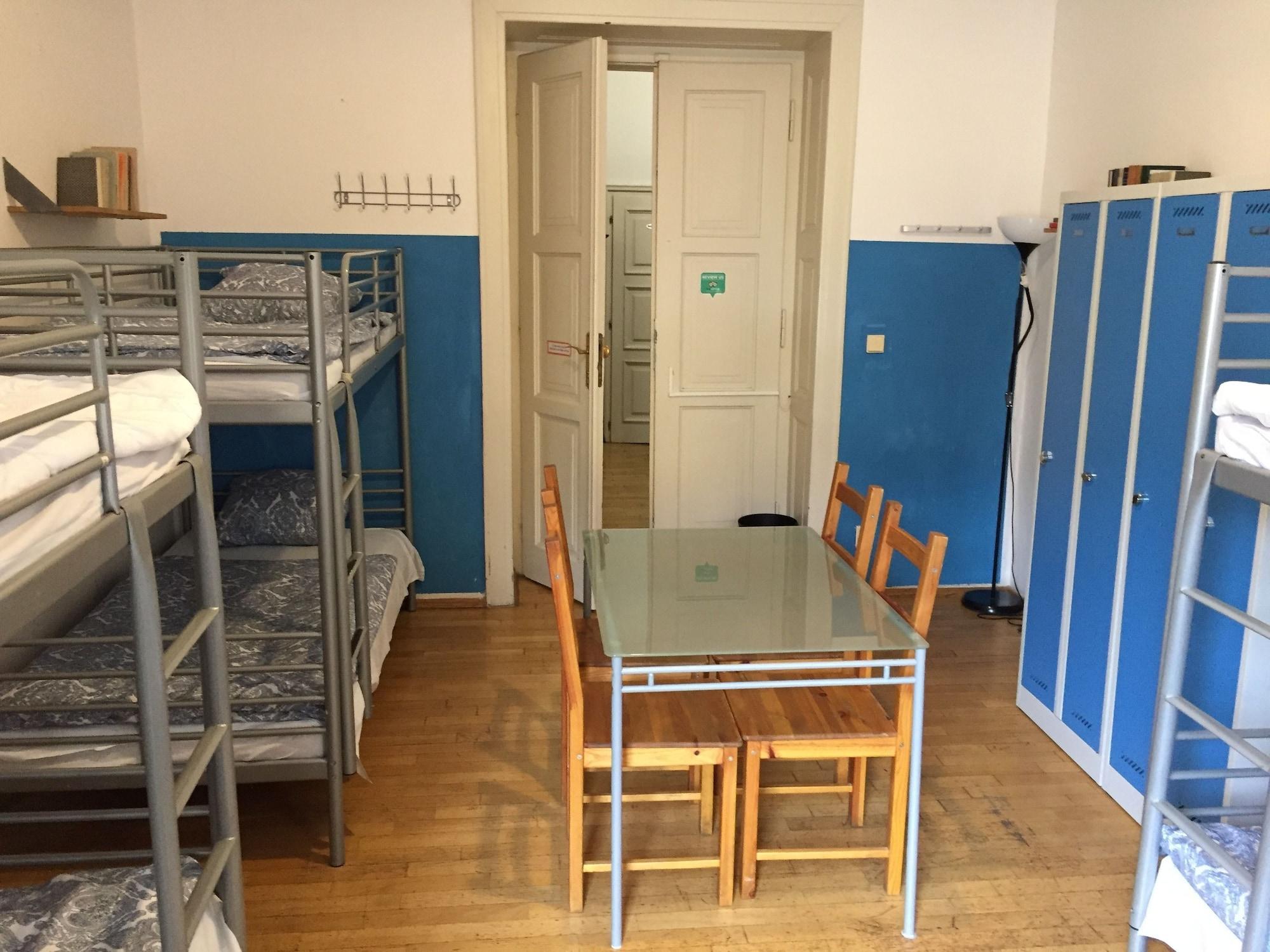 Hostel Rosemary Prága Kültér fotó