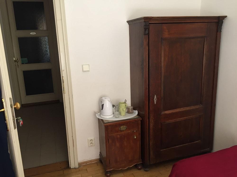 Hostel Rosemary Prága Kültér fotó