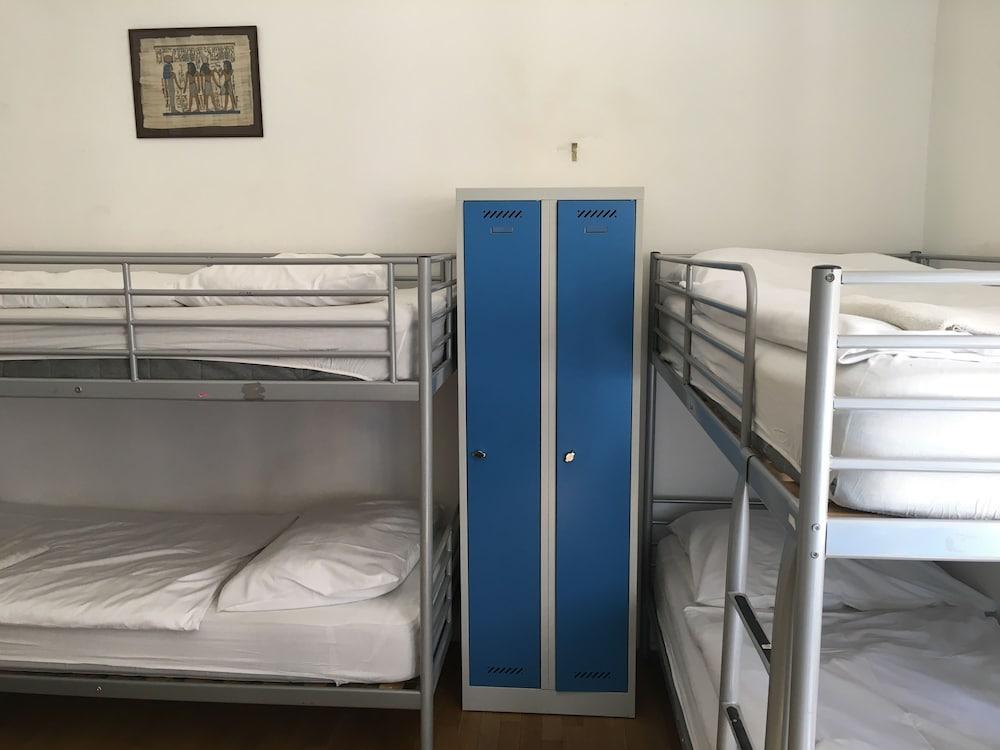 Hostel Rosemary Prága Kültér fotó